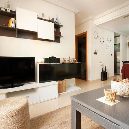 El Apartamento De Maria Jose Lägenhet Torrevieja Exteriör bild