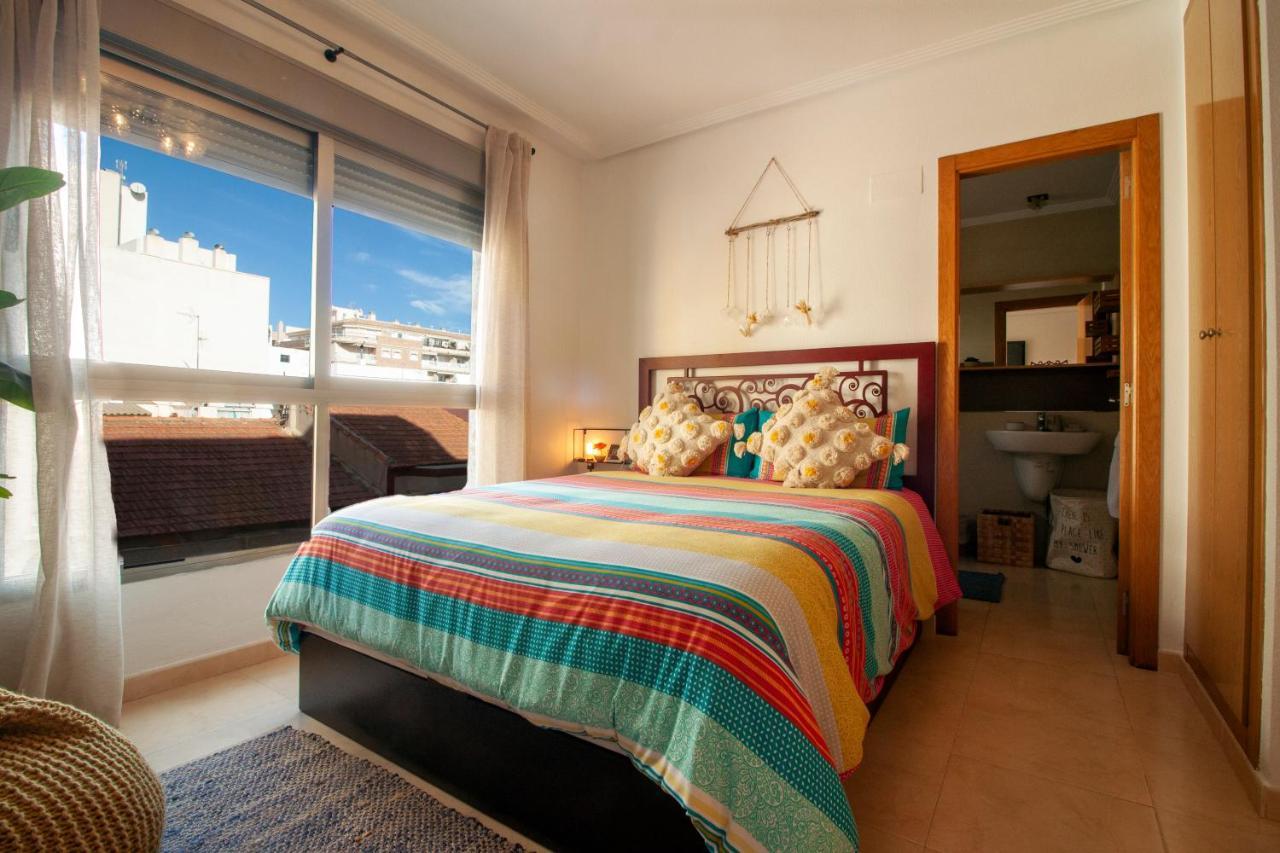 El Apartamento De Maria Jose Lägenhet Torrevieja Exteriör bild