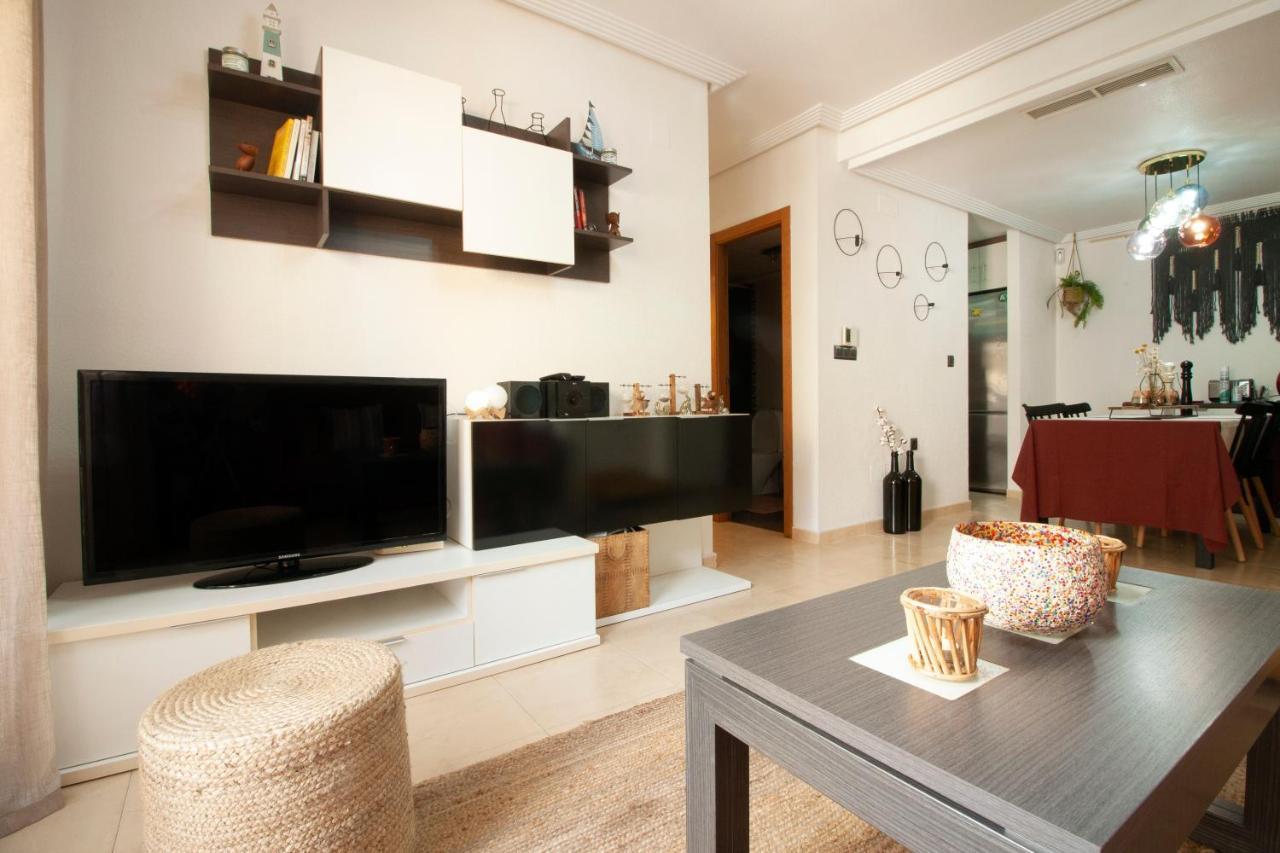 El Apartamento De Maria Jose Lägenhet Torrevieja Exteriör bild